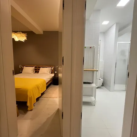 Garden View Apartment *